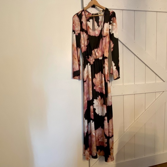 SHOW ME YOUR MUMU Juliet Maxi Dress‎ - Picture 3 of 11